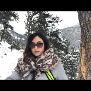 Meet your Posher, Vanessa